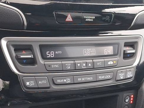 Used 2023 Honda Passport Elite image 16