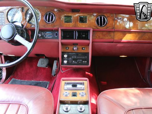 Used 1986 Rolls-Royce Silver Spirit image 24
