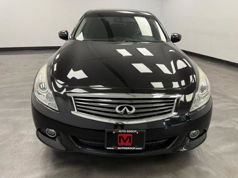 Used 2011 INFINITI G37 4dr x AWD w/ Premium Pkg image 12