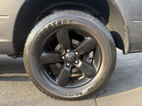 Used 2019 RAM 1500 Express w/ Express Value Package AWD/4WD image 36