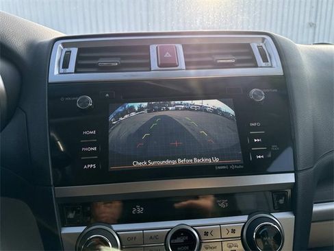 Used 2015 Subaru Outback 2.5i Limited image 18