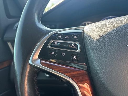 Used 2015 Cadillac Escalade Premium AWD/4WD image 30