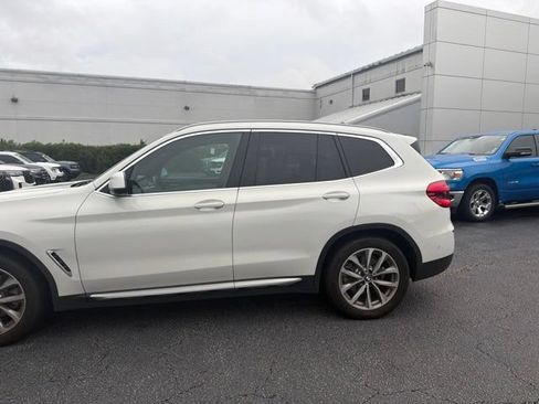 Used 2019 BMW X3 sDrive30i w/ Executive Package RWD image 9