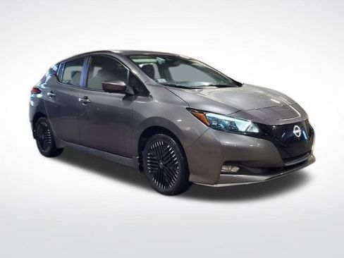 Used 2023 Nissan Leaf SV Plus image 7