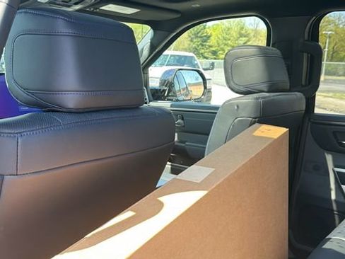 New 2026 Toyota Tundra Platinum AWD/4WD image 26