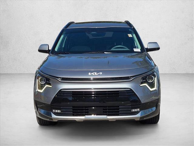 Used 2025 Kia Niro FWD image 2