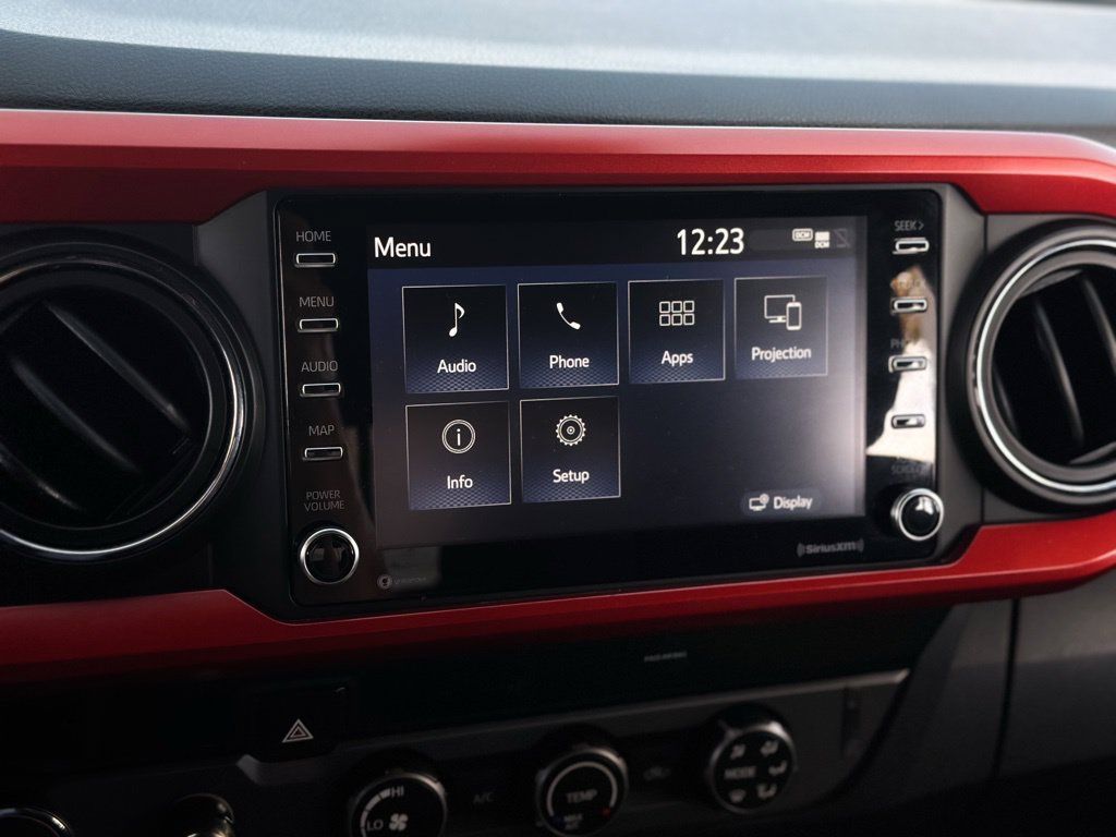 Used 2020 Toyota Tacoma TRD Sport RWD image 9