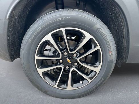 New 2026 Chevrolet TrailBlazer LT w/ Convenience Package FWD image 11