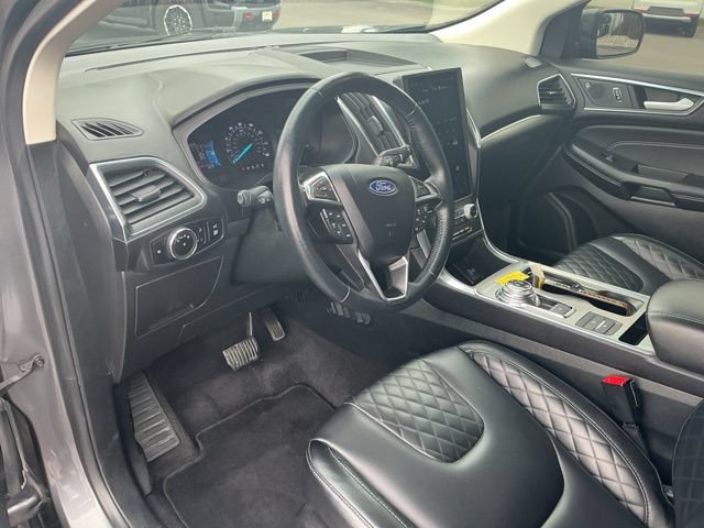 Used 2024 Ford Edge Titanium AWD/4WD image 11