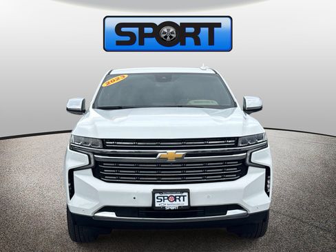 Used 2023 Chevrolet Suburban Premier AWD/4WD image 2