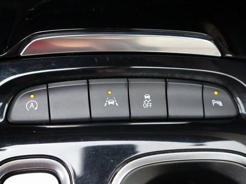 Used 2023 Buick Envision Preferred FWD image 26