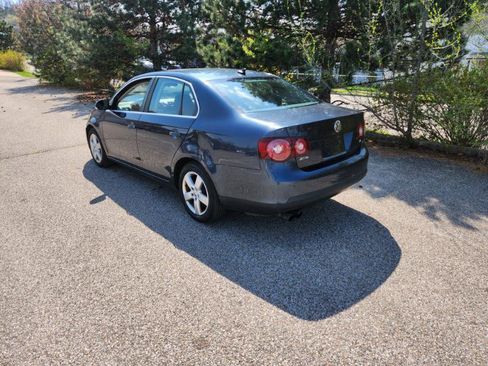 Used 2009 Volkswagen Jetta SE image 22