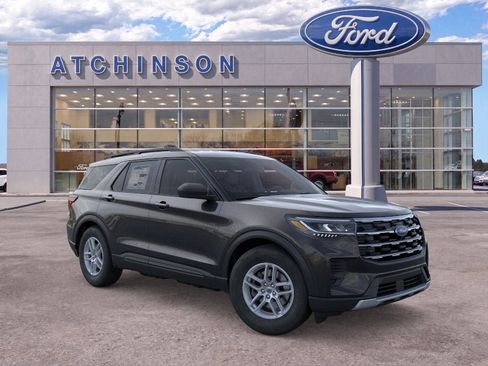 New 2026 Ford Explorer Active AWD/4WD image 7