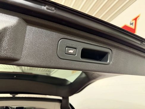 Used 2023 Honda Odyssey EX-L image 35