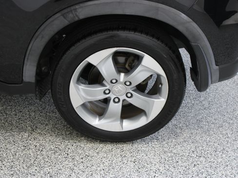 Used 2017 Honda HR-V LX image 10