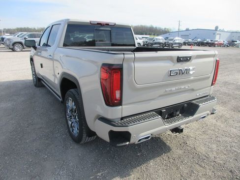 New 2026 GMC Sierra 1500 Denali Ultimate AWD/4WD image 9
