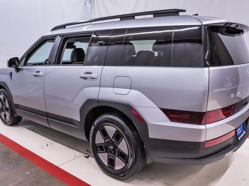 Certified 2026 Hyundai Santa Fe SEL image 8