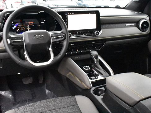 Certified 2024 Chevrolet Colorado ZR2 image 30