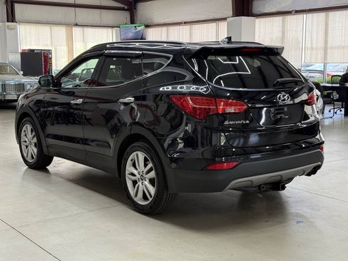 Used 2016 Hyundai Santa Fe Sport 2.0T w/ Option Group 05 AWD/4WD image 4