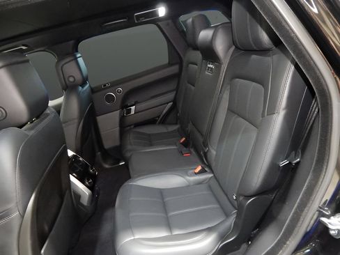 Used 2019 Land Rover Range Rover Sport HSE AWD/4WD image 23