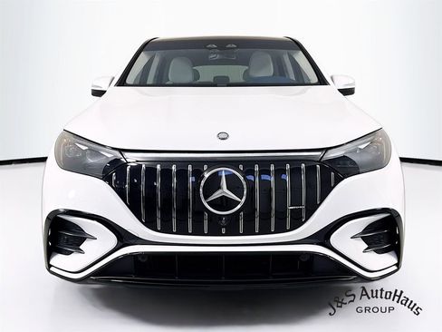 Used 2024 Mercedes-Benz EQE AMG 4MATIC SUV image 2