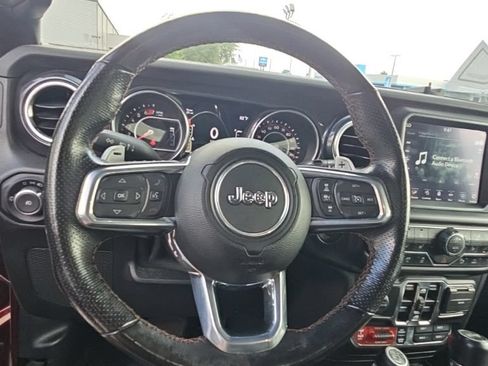 Used 2021 Jeep Wrangler Unlimited Rubicon w/ Dual Top Group AWD/4WD image 17