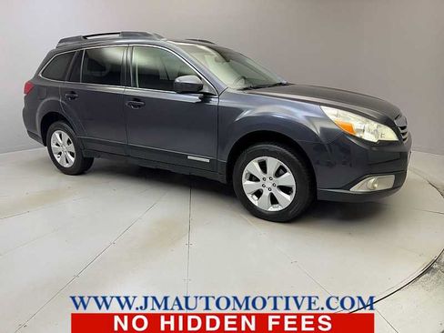 Used 2010 Subaru Outback 2.5i Premium AWD/4WD image 7