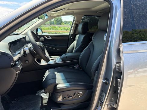 New 2026 Genesis GV80 2.5T Prestige AWD/4WD image 16