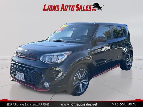 Used 2015 Kia Soul + FWD image 9