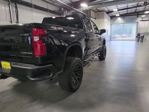 Used 2022 Chevrolet Silverado 1500 Custom AWD/4WD image 8