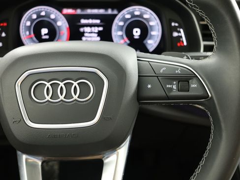 Used 2025 Audi Q7 3.0T Prestige AWD/4WD image 31