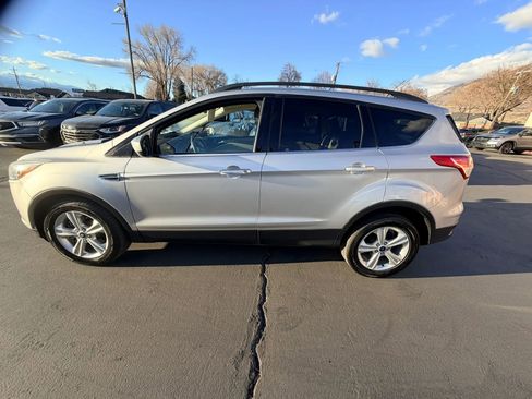 Used 2014 Ford Escape SE w/ Equipment Group 201A image 7