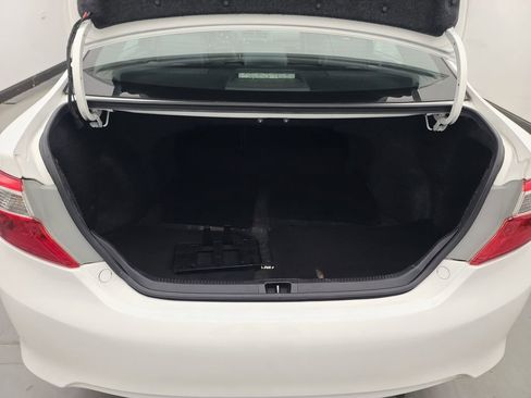 Used 2013 Toyota Camry SE image 17