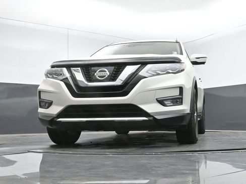 Used 2017 Nissan Rogue SL w/ SL Premium Package image 45