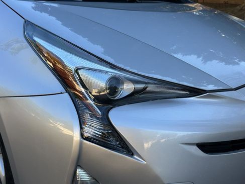 Used 2016 Toyota Prius Three Touring image 52