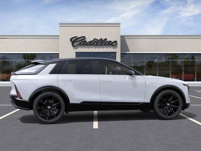 New 2027 Cadillac Lyriq Sport RWD image 38