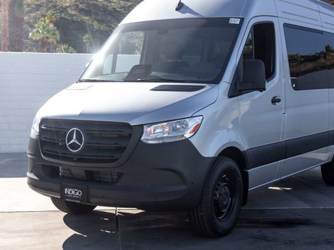 New 2025 Mercedes-Benz Sprinter 2500 image 6