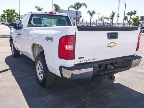 Used 2010 Chevrolet Silverado 1500 W/T w/ Skid Plate Package AWD/4WD image 7
