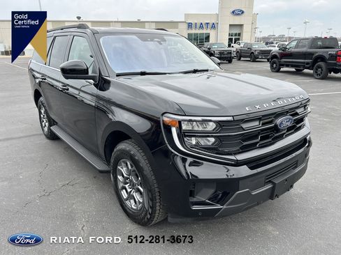 Used 2025 Ford Expedition Active image 1