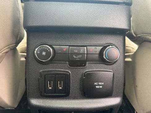 Used 2018 Ford Explorer Limited w/ Equipment Group 301A AWD/4WD image 19