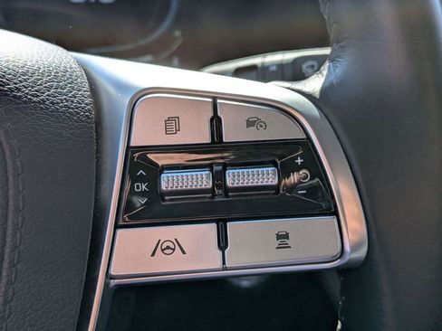 Used 2025 Kia Telluride S FWD image 22