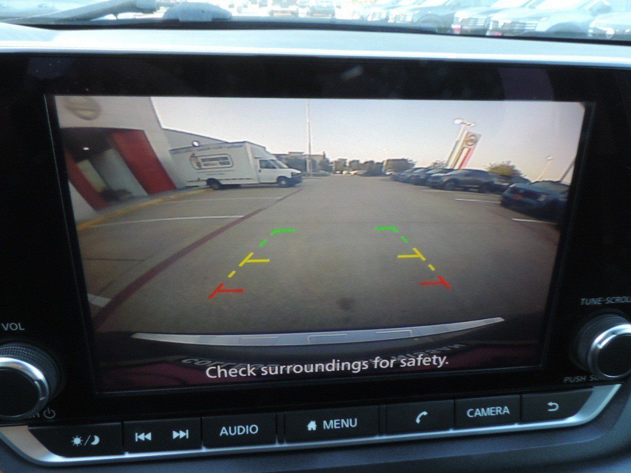 Used 2023 Nissan Rogue SV FWD image 27