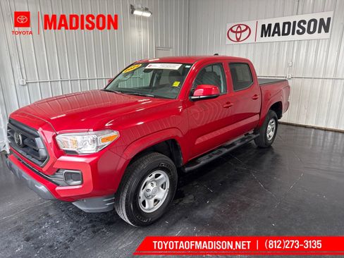 Used 2022 Toyota Tacoma SR AWD/4WD image 1
