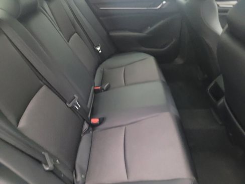Used 2020 Honda Accord Sport image 19