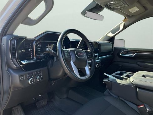 Used 2024 GMC Sierra 1500 Elevation w/ LPO, Elevation Black Package image 26