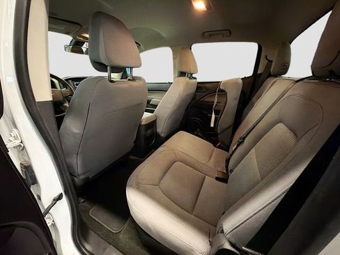 Used 2017 Chevrolet Colorado W/T image 22