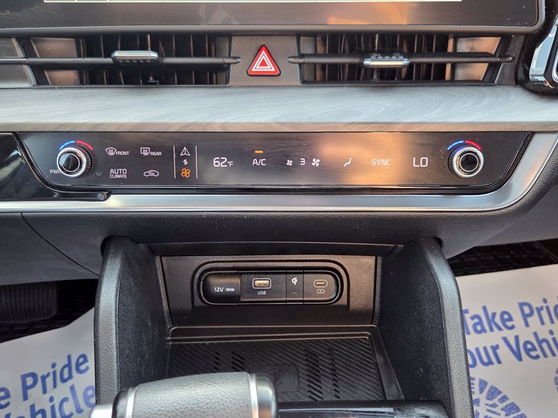 Used 2023 Kia Sportage X-Line w/ X-Line Premium Package AWD/4WD image 36