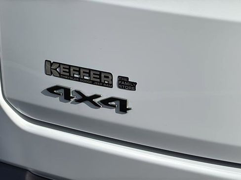 New 2026 Jeep Grand Wagoneer Limited w/ Rear Seat Video Group I image 13