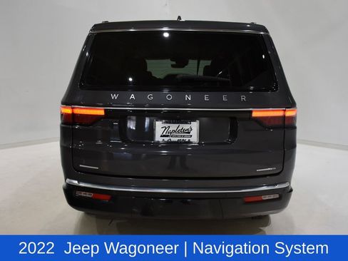 Used 2022 Jeep Wagoneer Series III w/ Premium Group I image 5
