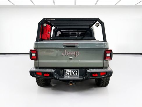 Used 2020 Jeep Gladiator Rubicon image 2